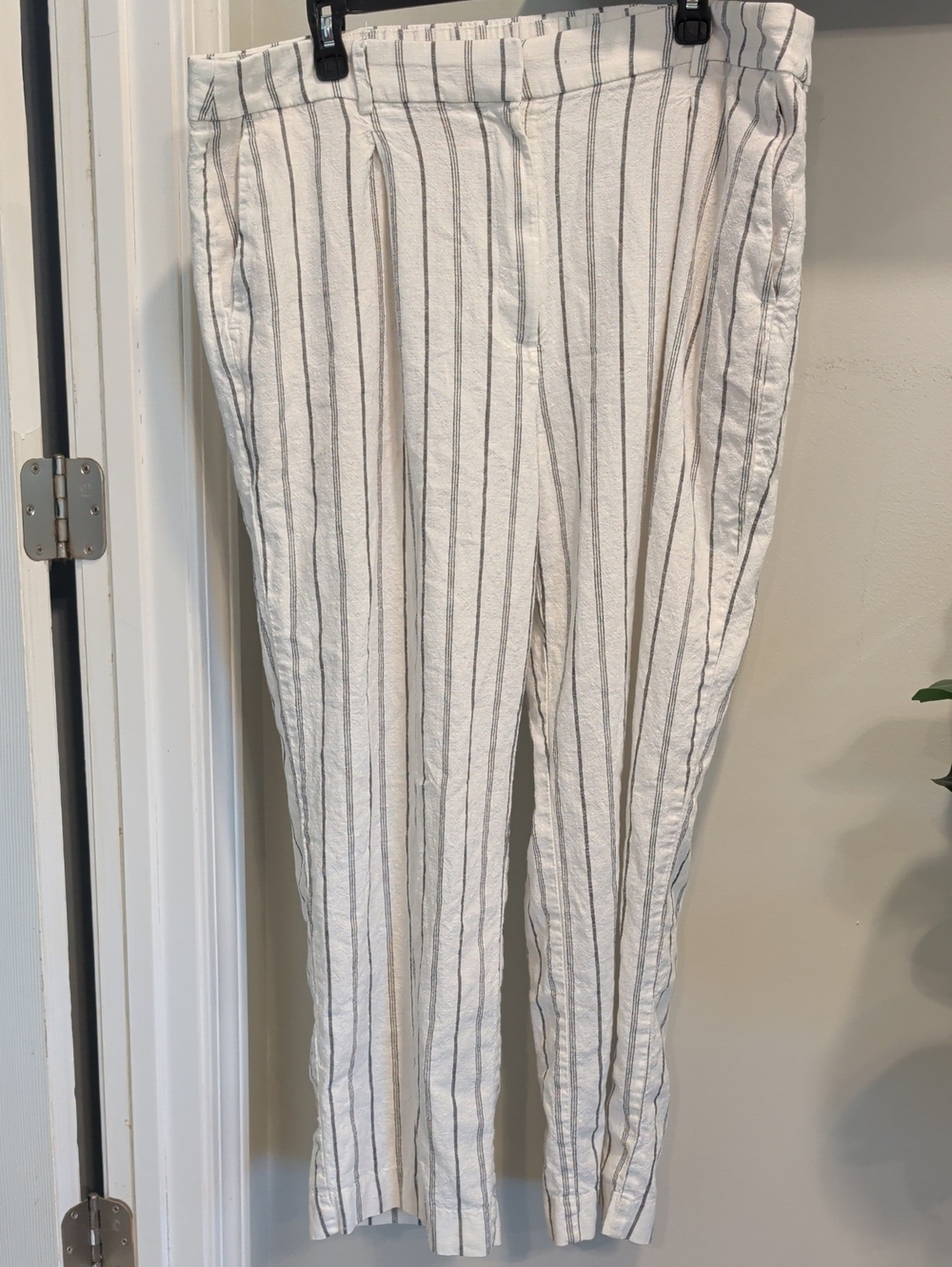 Old Navy Extra High Rise Wide Leg White Pants with Thin Gray Vertical Stripes